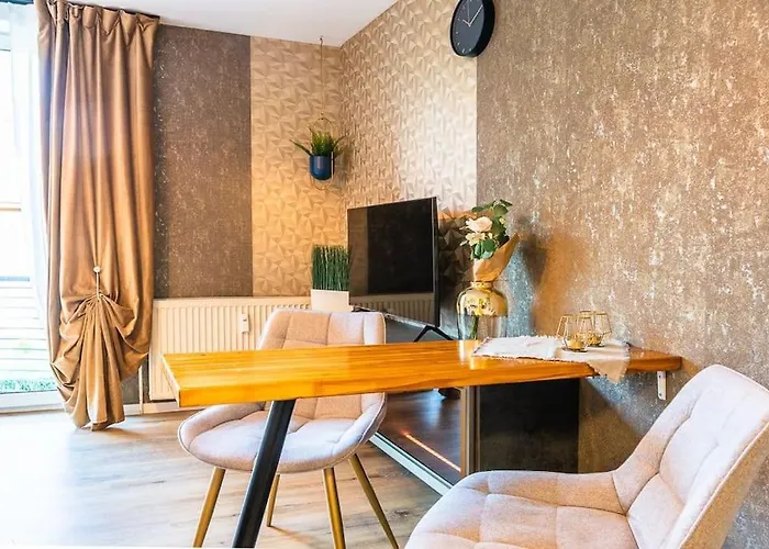 Golden Nugget Inkl Wlan, Parkplatz * Detmold