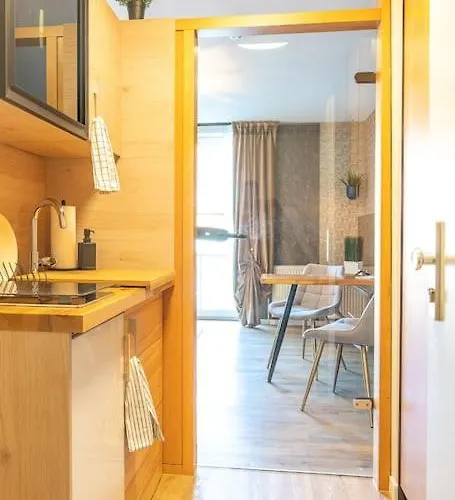 Golden Nugget Inkl Wlan, Parkplatz * Detmold