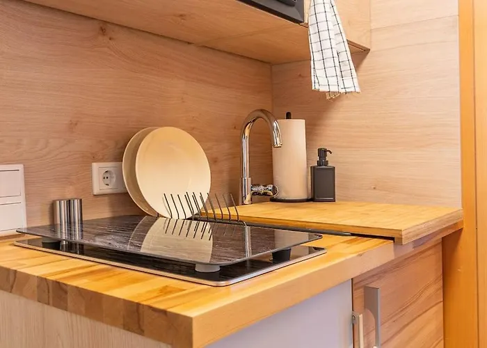 Golden Nugget Inkl Wlan, Parkplatz Detmold